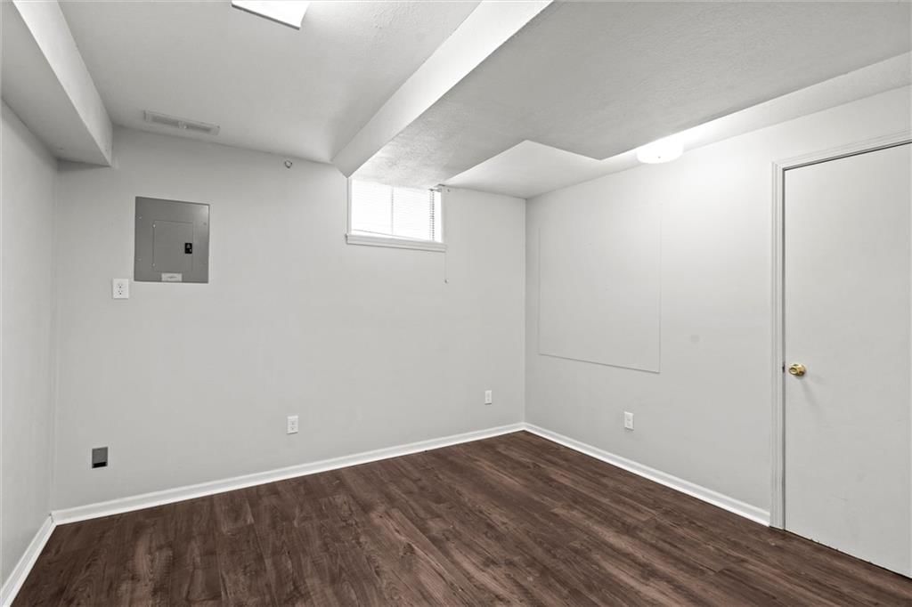 2504 Dale Hunter Trail — photo 35