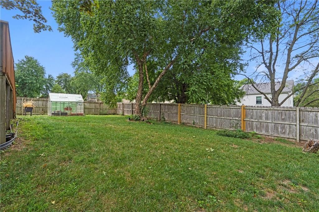 2504 Dale Hunter Trail — photo 39