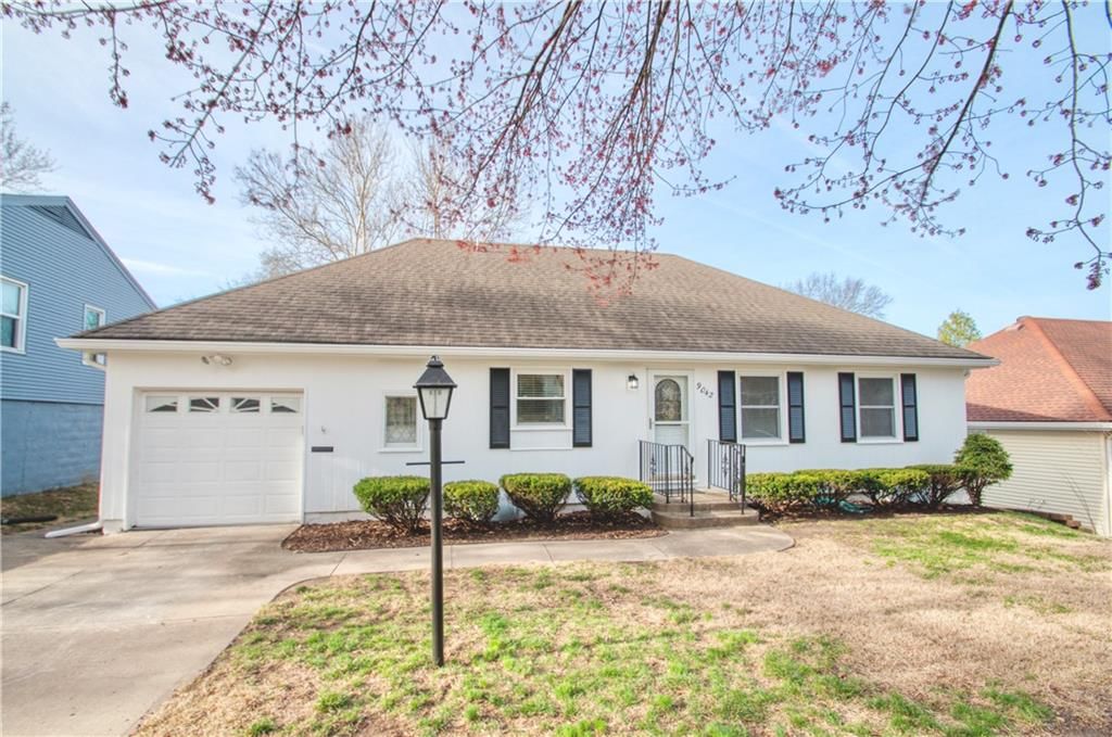 9042 Holly Street, Kansas City, MO
