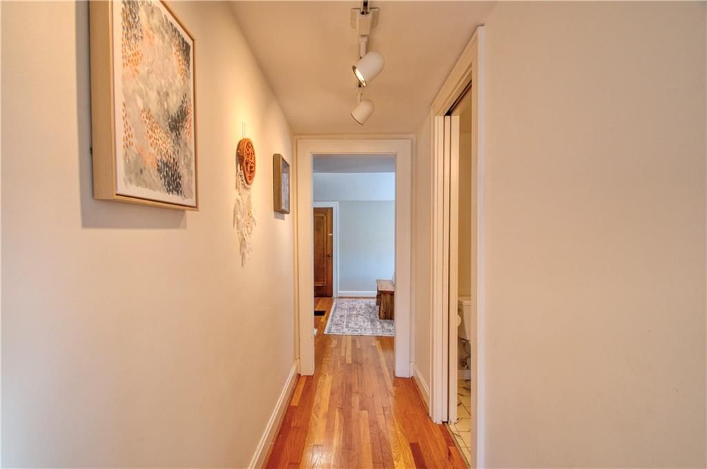 21 E 65th Street — photo 31