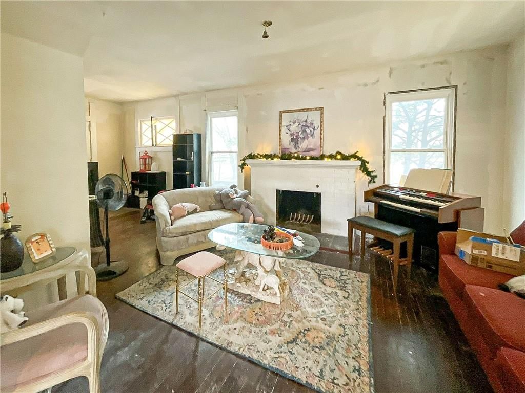 519 W Broadway Boulevard — photo 4