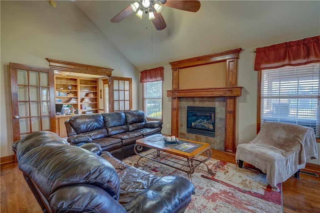 4612 SW Gull Point Drive — photo 15