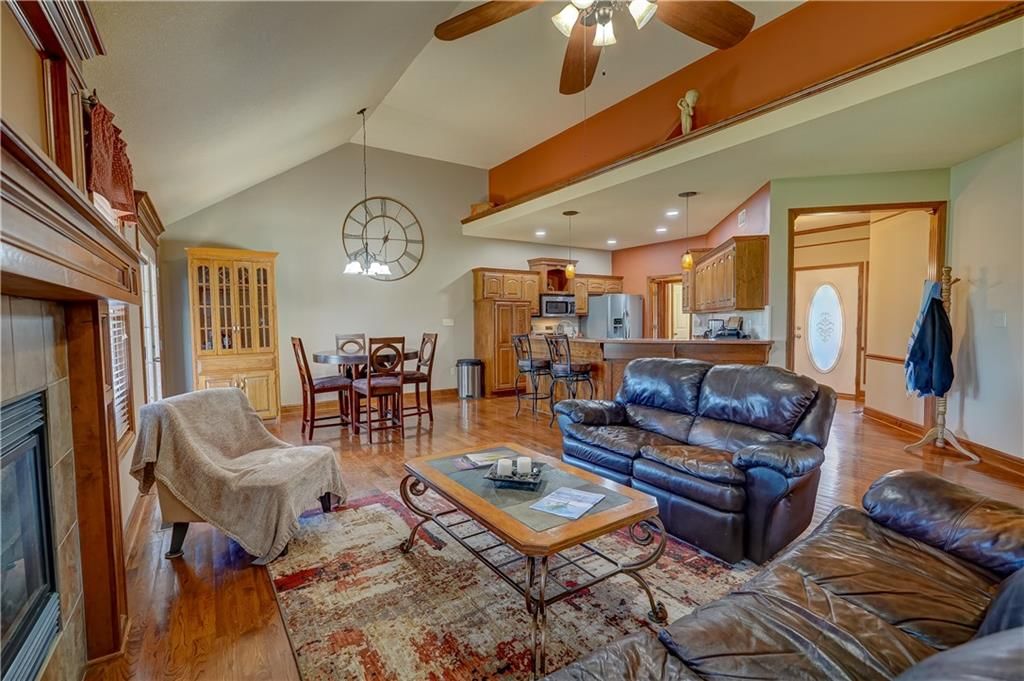 4612 SW Gull Point Drive — photo 16