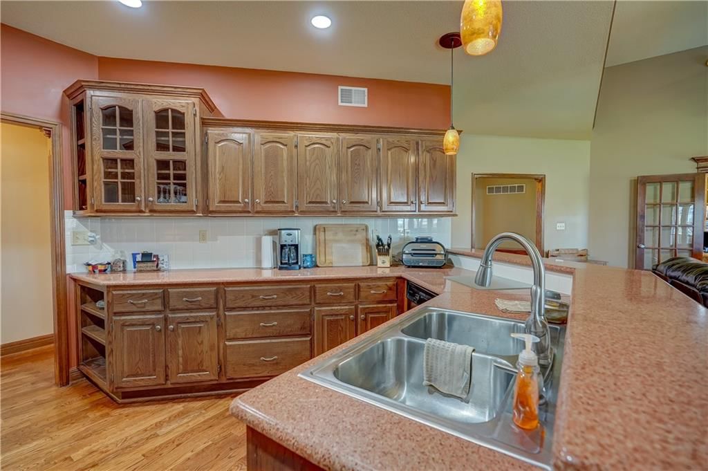 4612 SW Gull Point Drive — photo 24