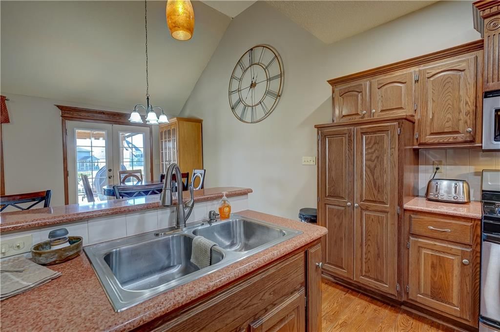 4612 SW Gull Point Drive — photo 26