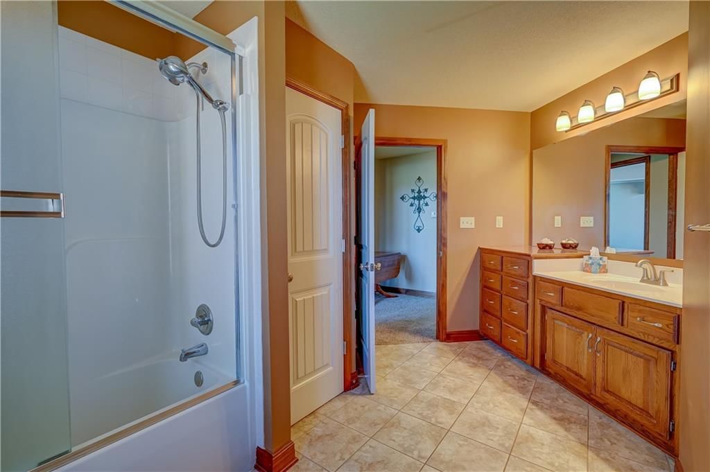4612 SW Gull Point Drive — photo 36