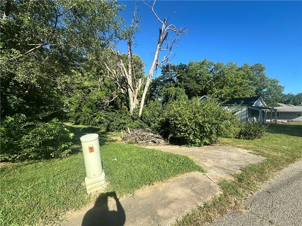 510 Maple Street — photo 13