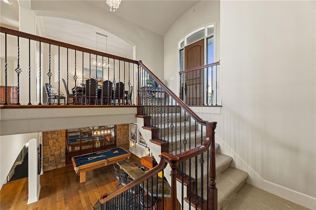 2421 NE Lake Breeze Drive — photo 42
