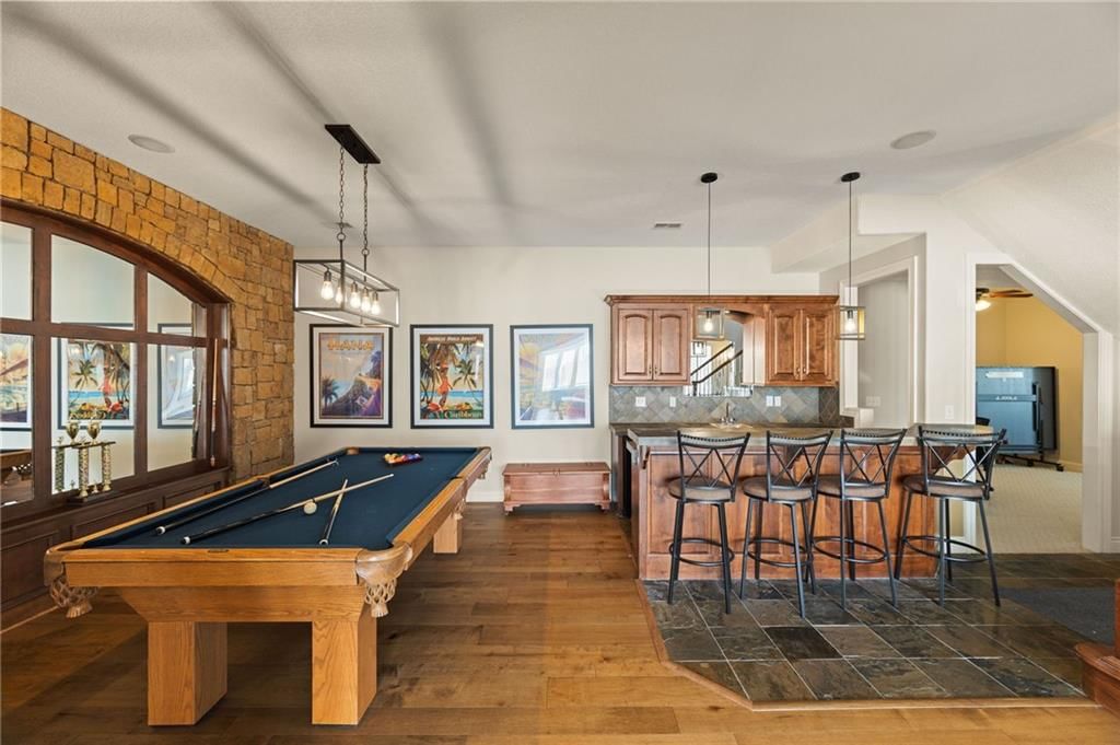 2421 NE Lake Breeze Drive — photo 44
