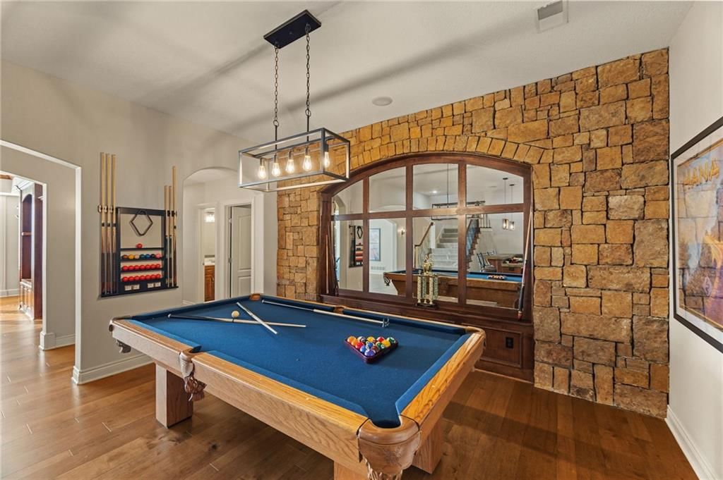 2421 NE Lake Breeze Drive — photo 46