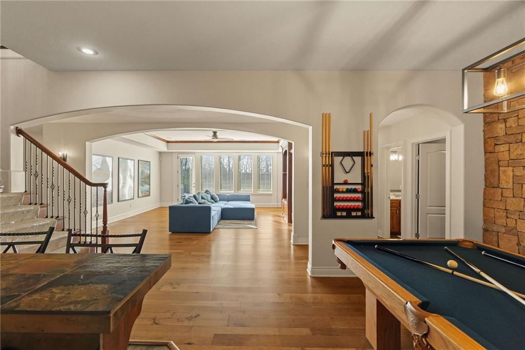 2421 NE Lake Breeze Drive — photo 47