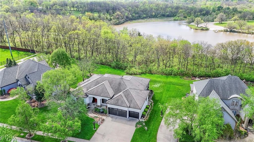 2421 NE Lake Breeze Drive — photo 80
