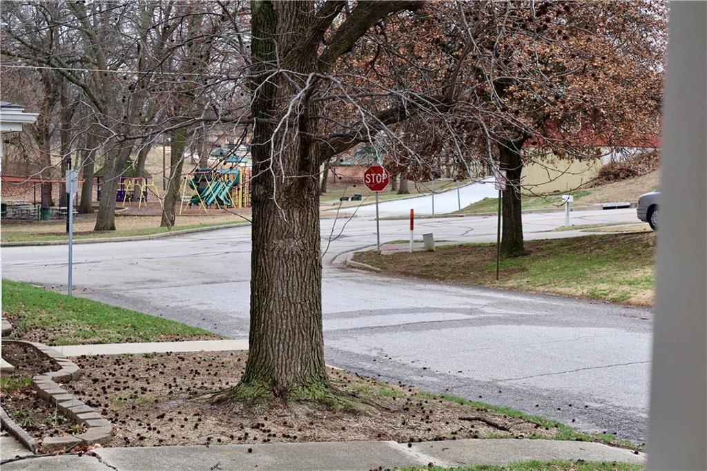 503 Wilkes Drive — photo 3