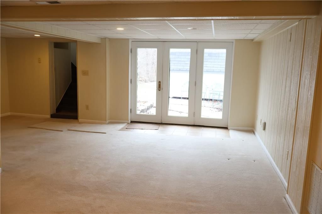 503 Wilkes Drive — photo 16