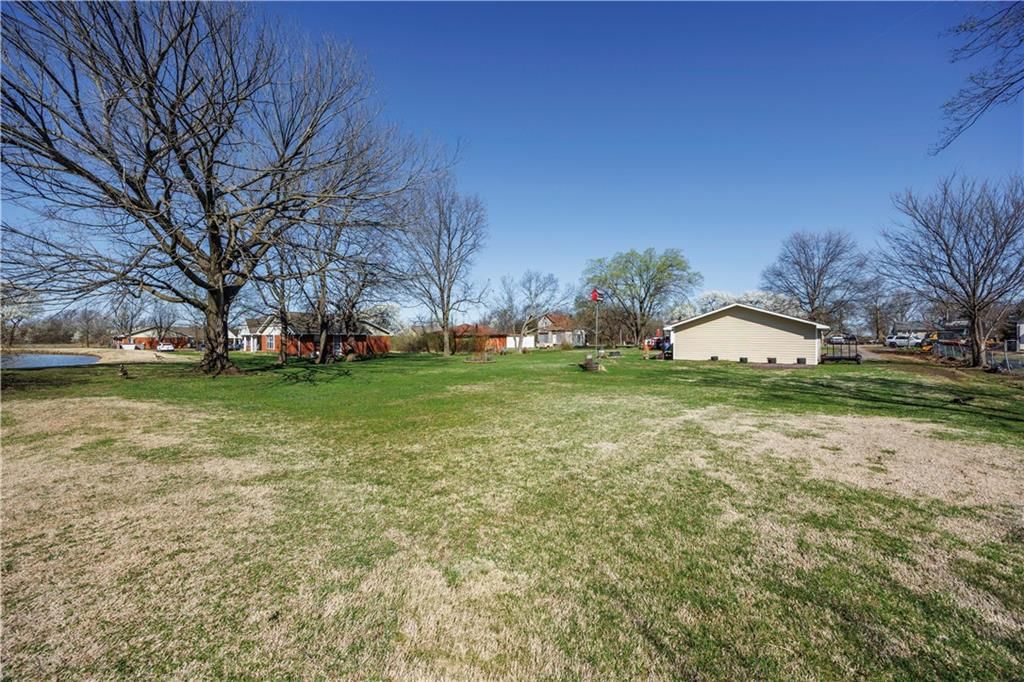 1713 W Main Street — photo 34
