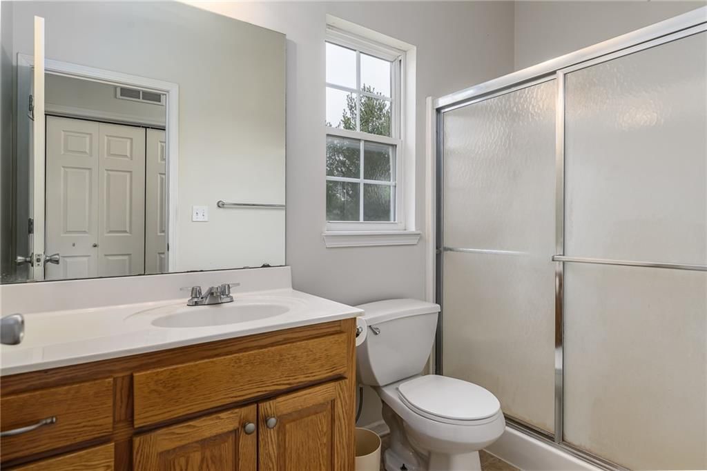 1860 Fall Creek Drive — photo 11