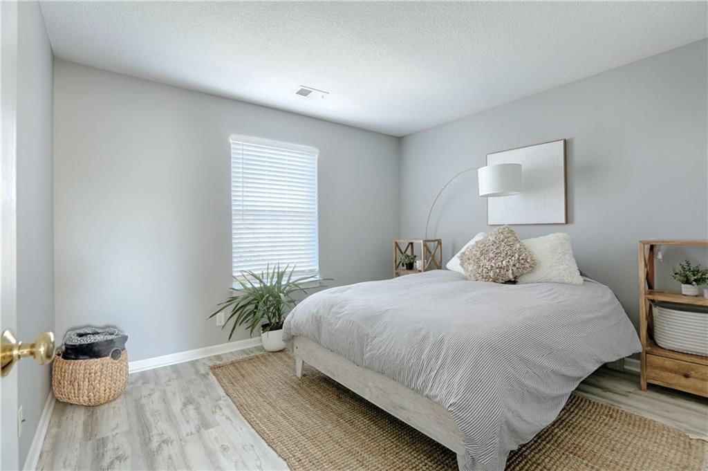 21058 W 118th Terrace — photo 12