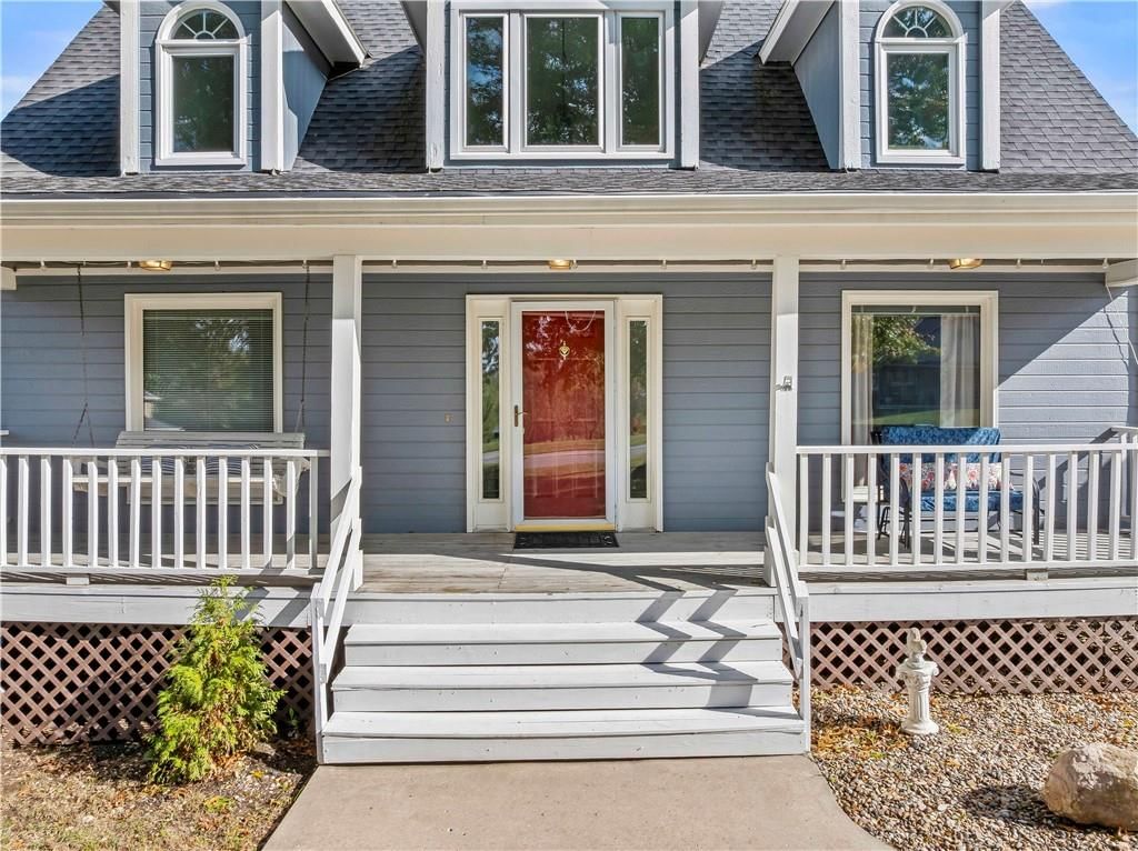 15145 Lakeport Lane — photo 2
