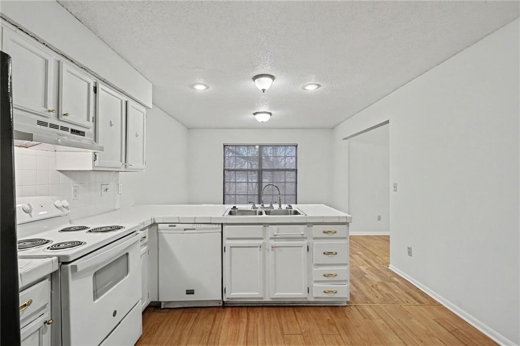 14112 W 87TH Terrace — photo 11