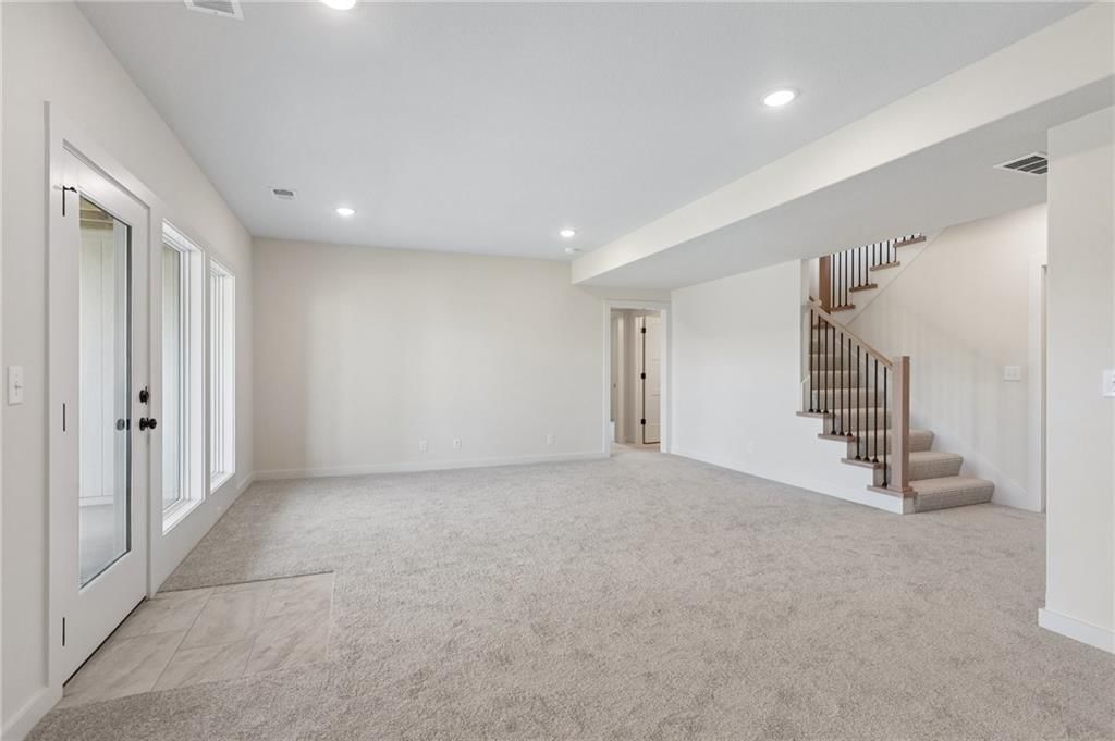 16381 Ingalls Street — photo 26
