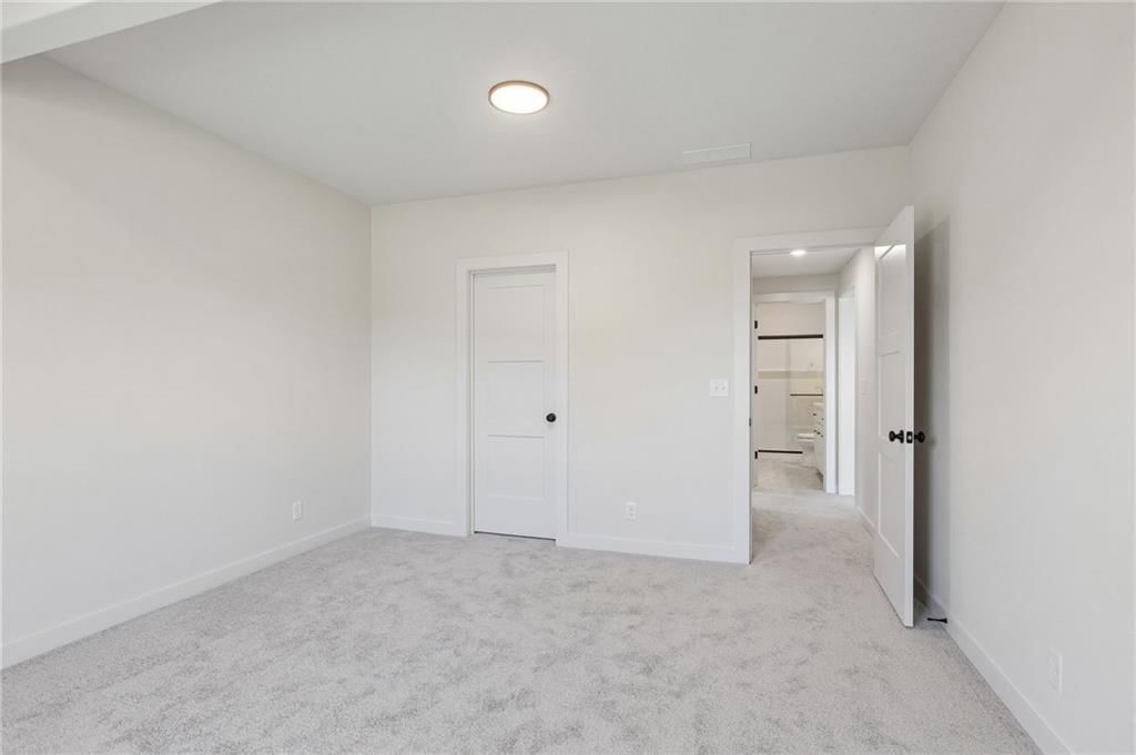 16381 Ingalls Street — photo 32