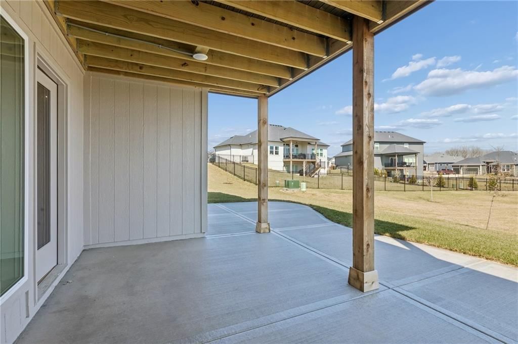 16381 Ingalls Street — photo 35