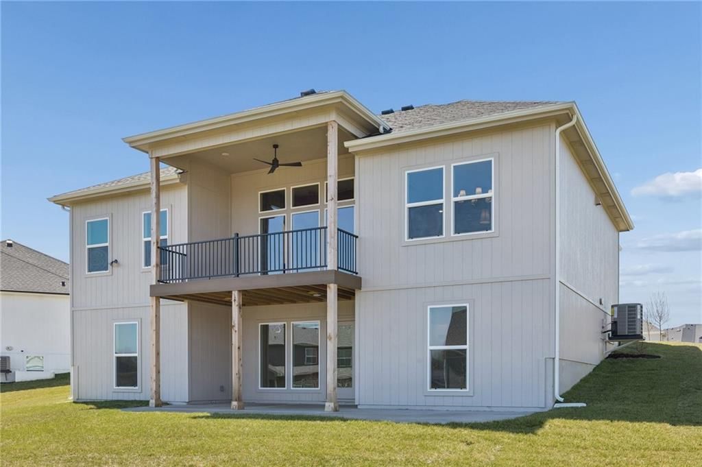 16381 Ingalls Street — photo 37