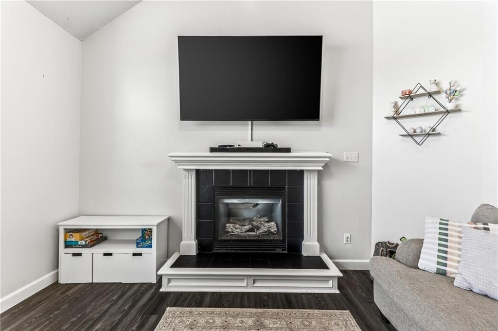 10502 N Wallace Avenue — photo 9