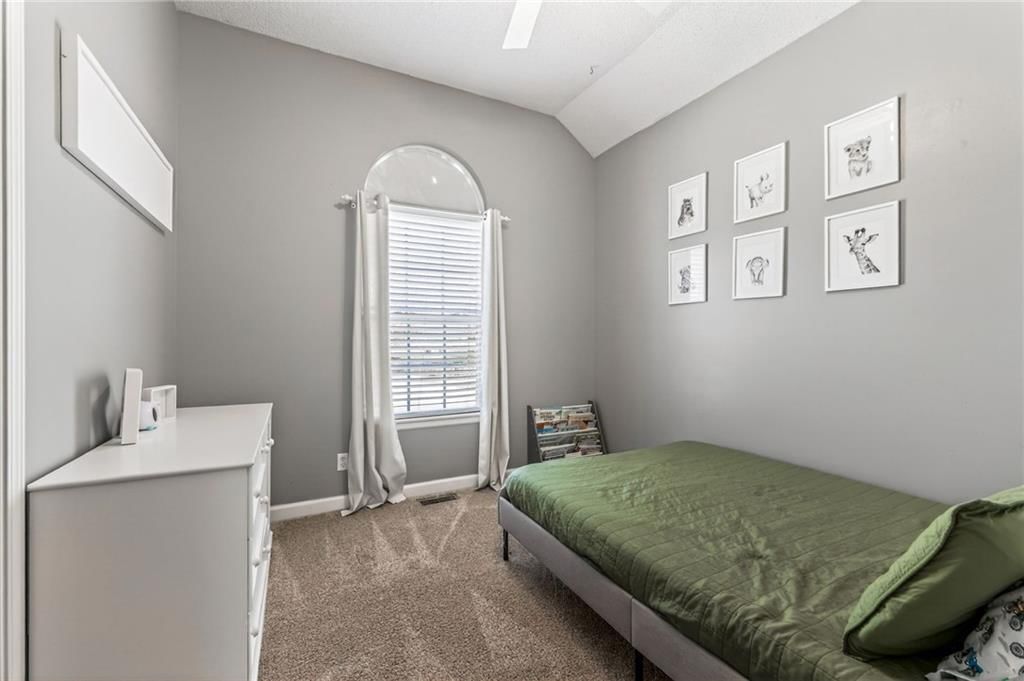 10502 N Wallace Avenue — photo 19