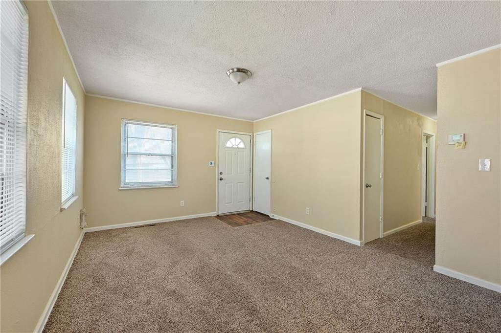 2602 S 48th Street — photo 5