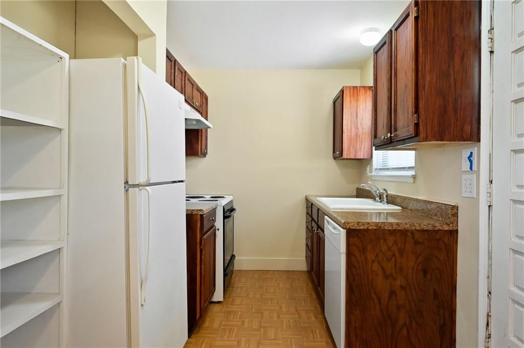 2602 S 48th Street — photo 8