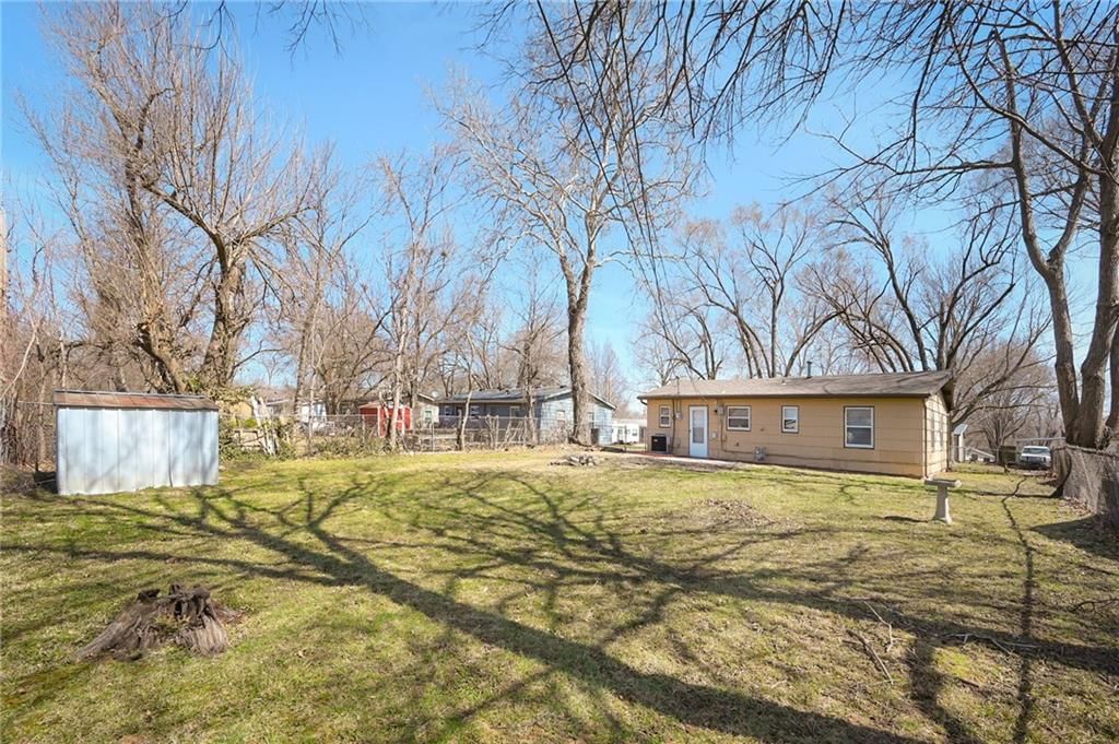 2602 S 48th Street — photo 17