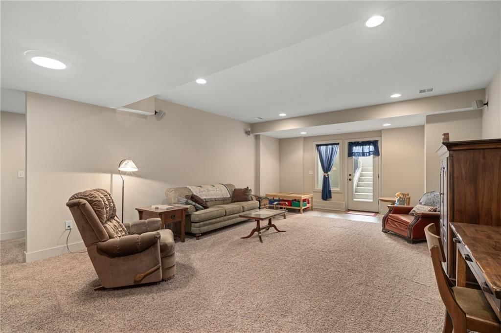 3565 W 193 Street — photo 56