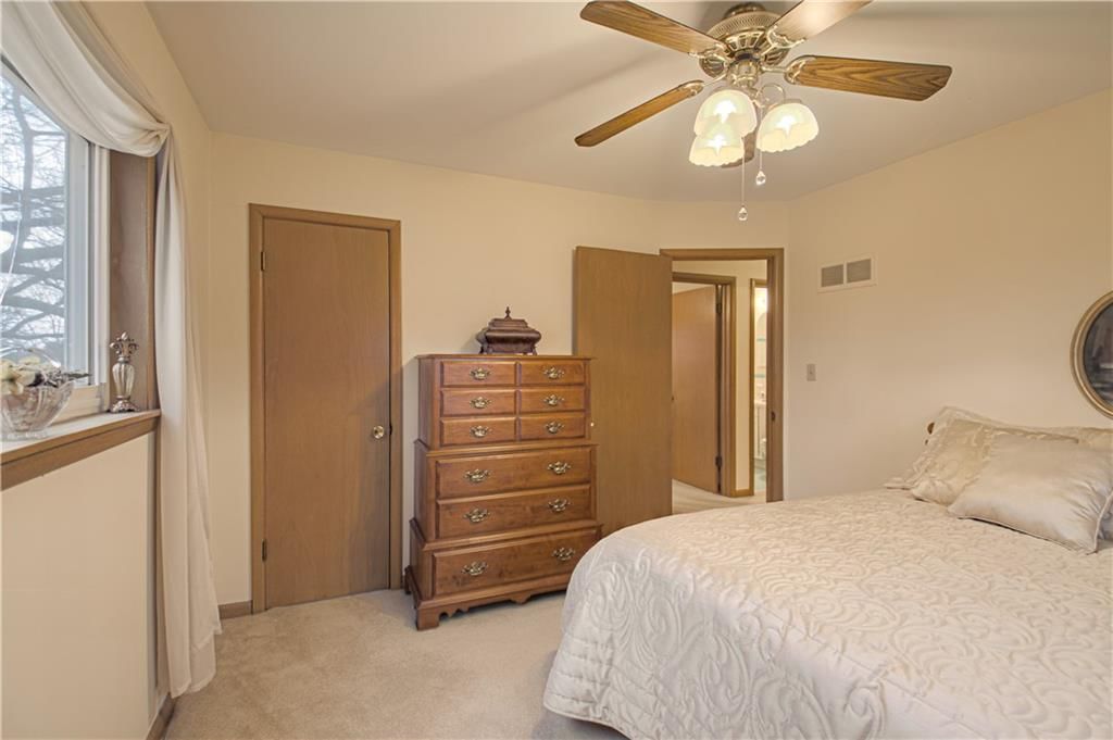 5423 N Mersington Avenue — photo 16