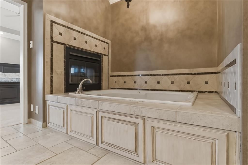 14100 Kessler Street — photo 31