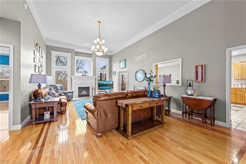 13175 Woodridge Drive — photo 10