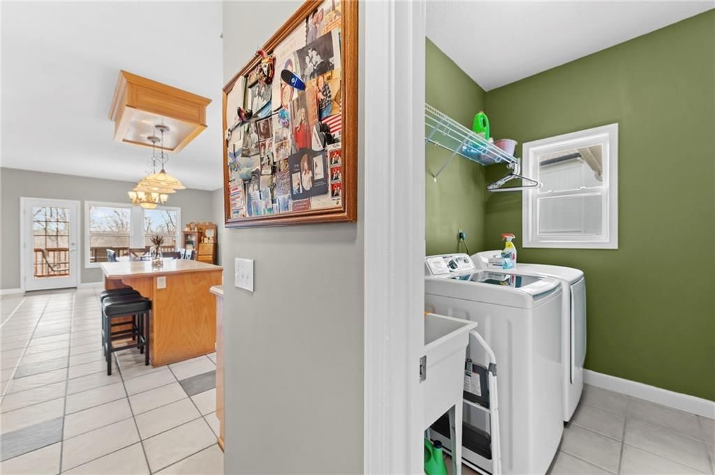 13175 Woodridge Drive — photo 42