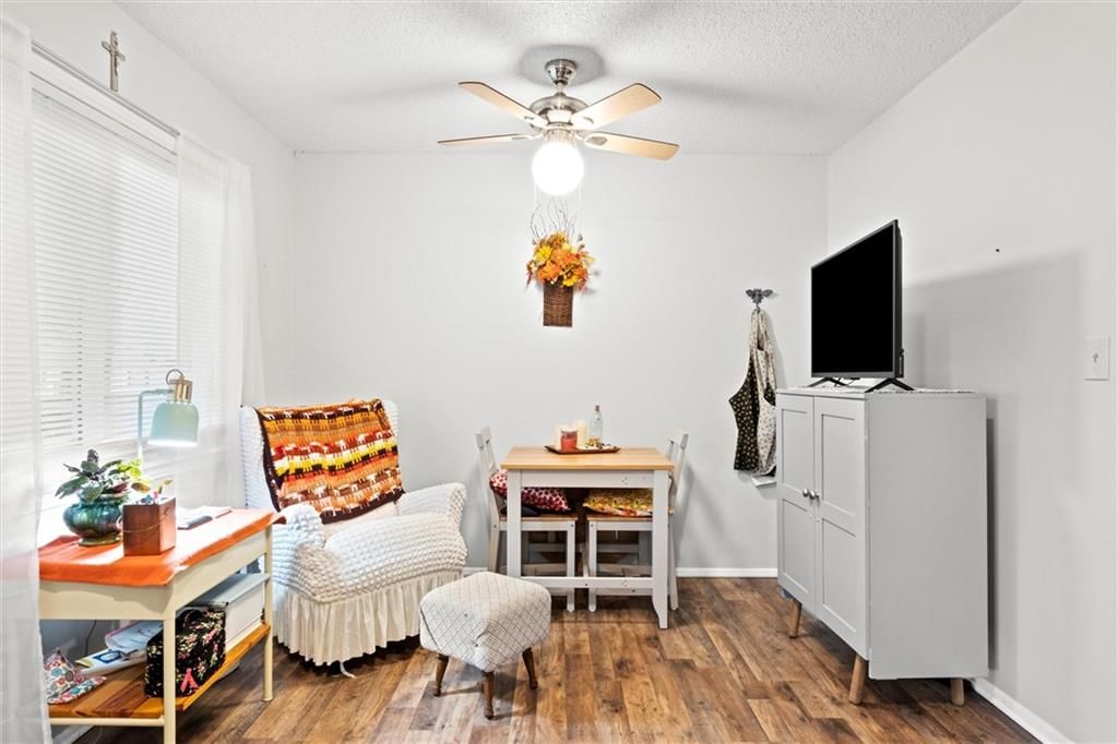 9569 Outlook Drive — photo 9