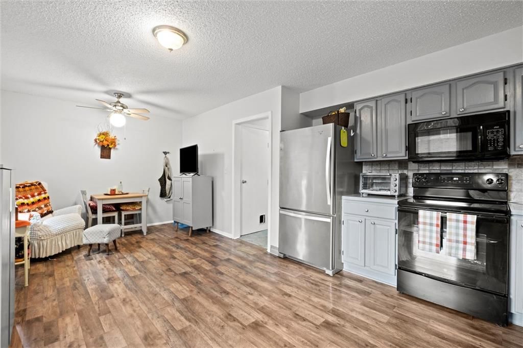 9569 Outlook Drive — photo 10
