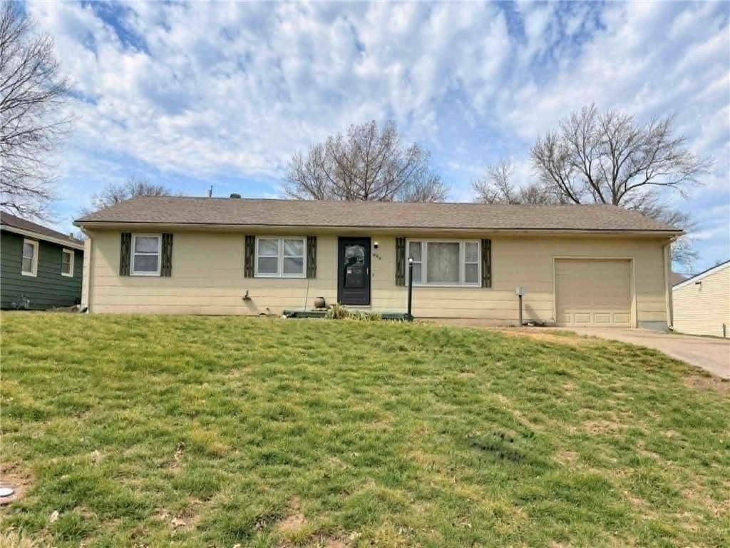 207 N 18th Street, Leavenworth, KS