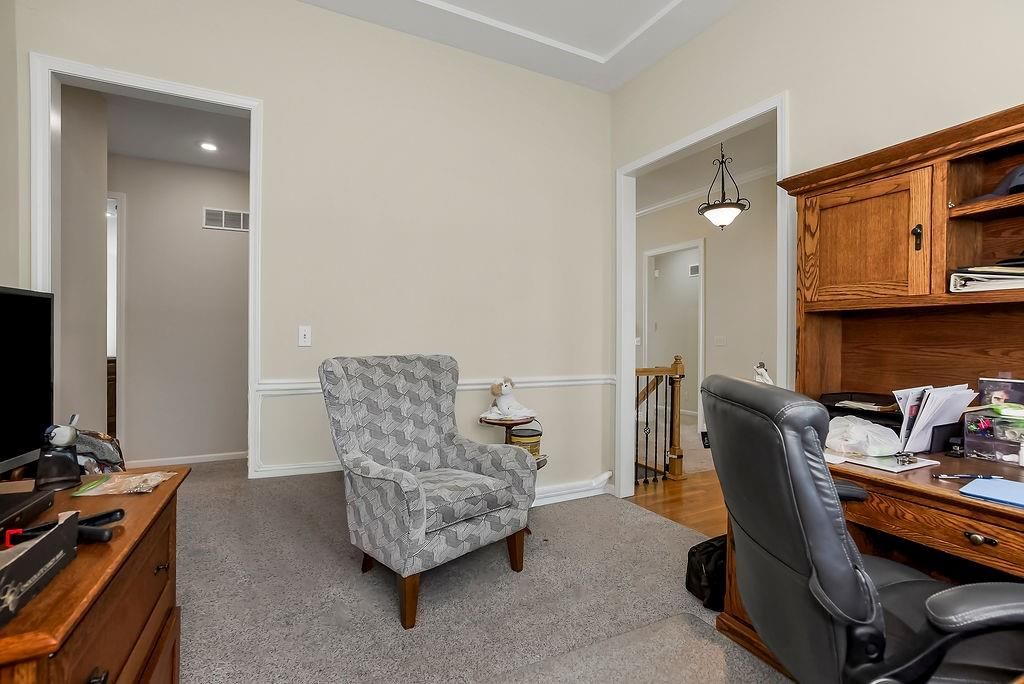 841 E Lanesfield Street — photo 13
