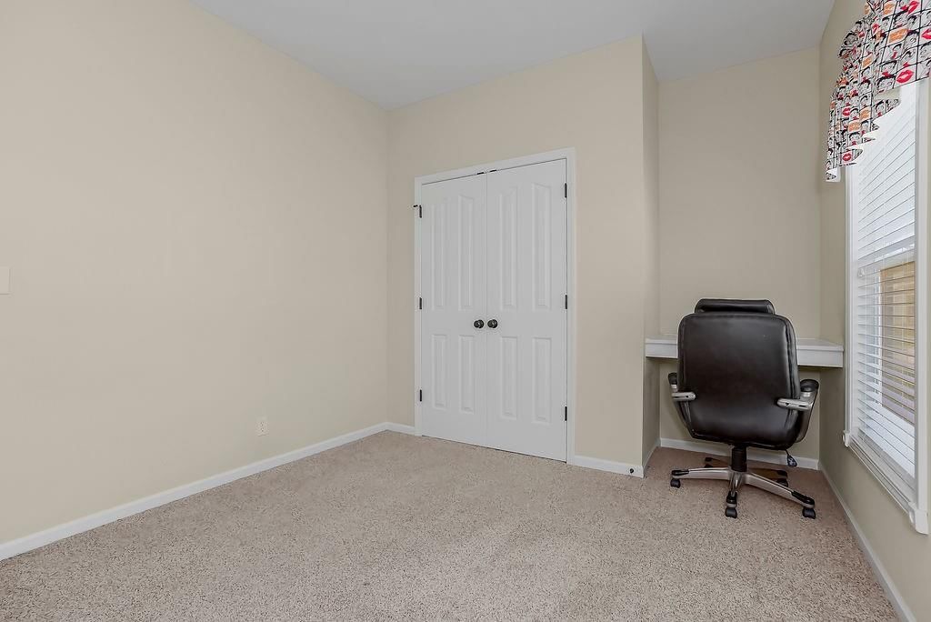 841 E Lanesfield Street — photo 20