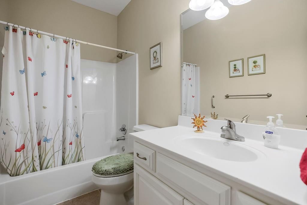 841 E Lanesfield Street — photo 21