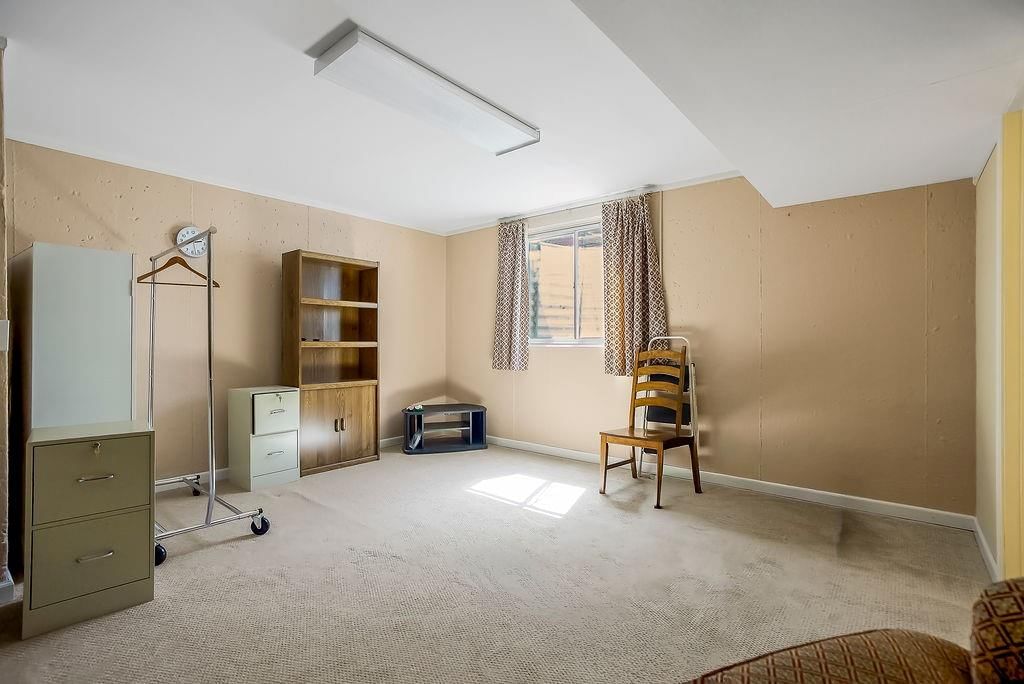 841 E Lanesfield Street — photo 25
