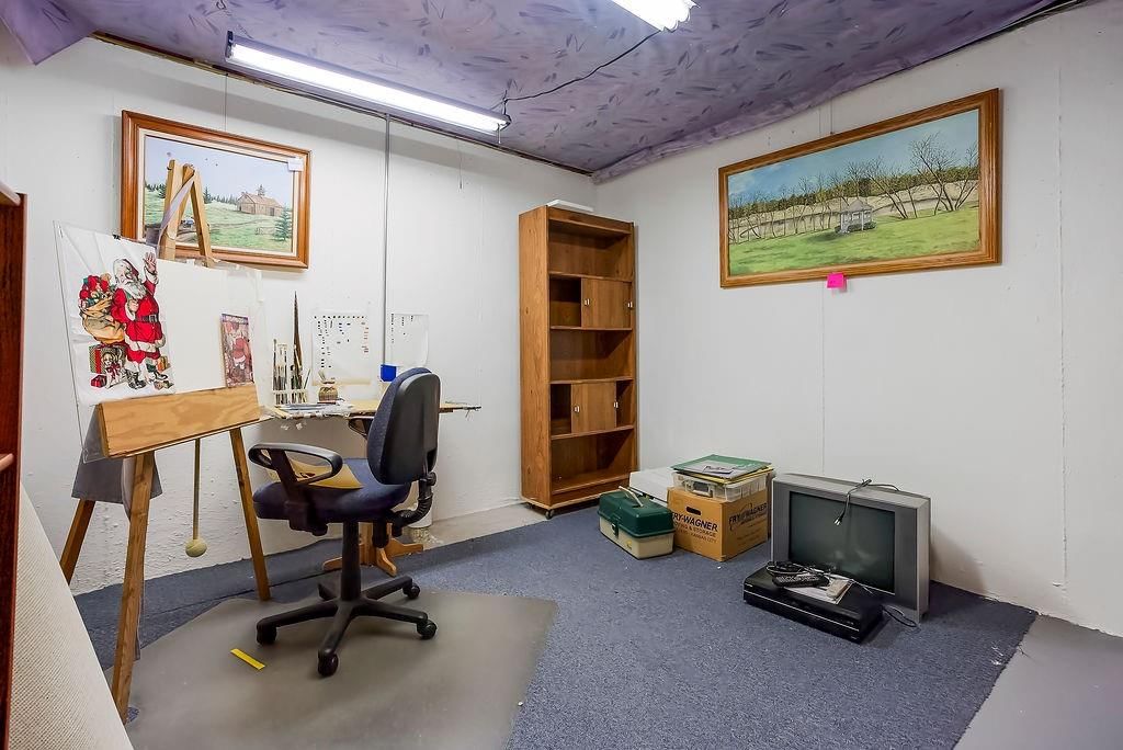 841 E Lanesfield Street — photo 31