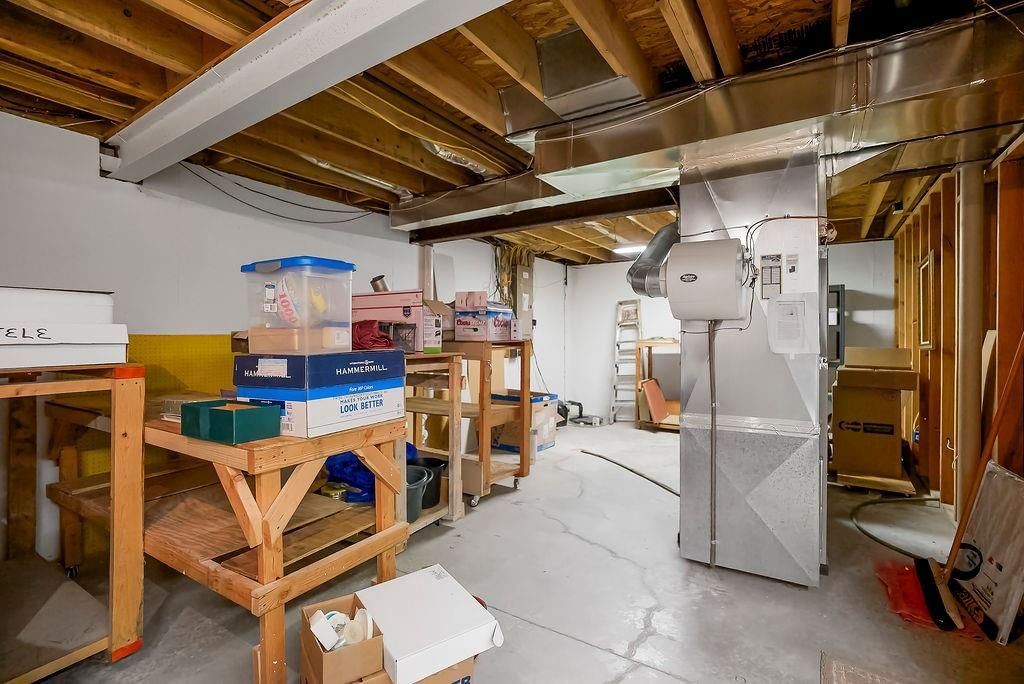 841 E Lanesfield Street — photo 33