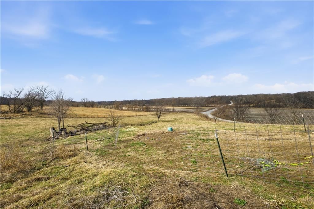 33646 W Laser Road — photo 3