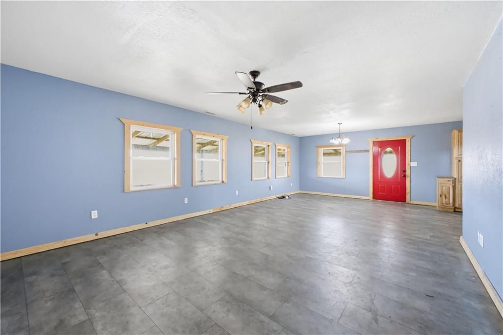 33646 W Laser Road — photo 14