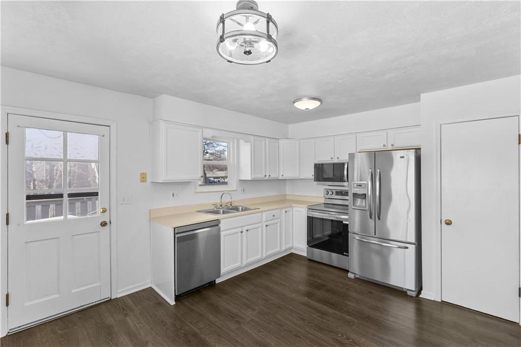 7629 Monrovia Street — photo 5