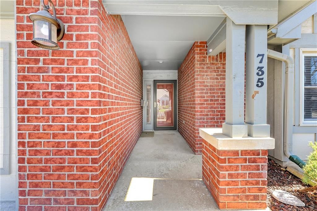 735 N Somerset Terrace — photo 5
